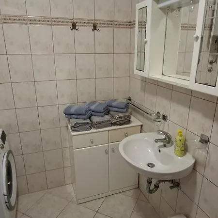 Karuza Rukavac Апартаменты Вис